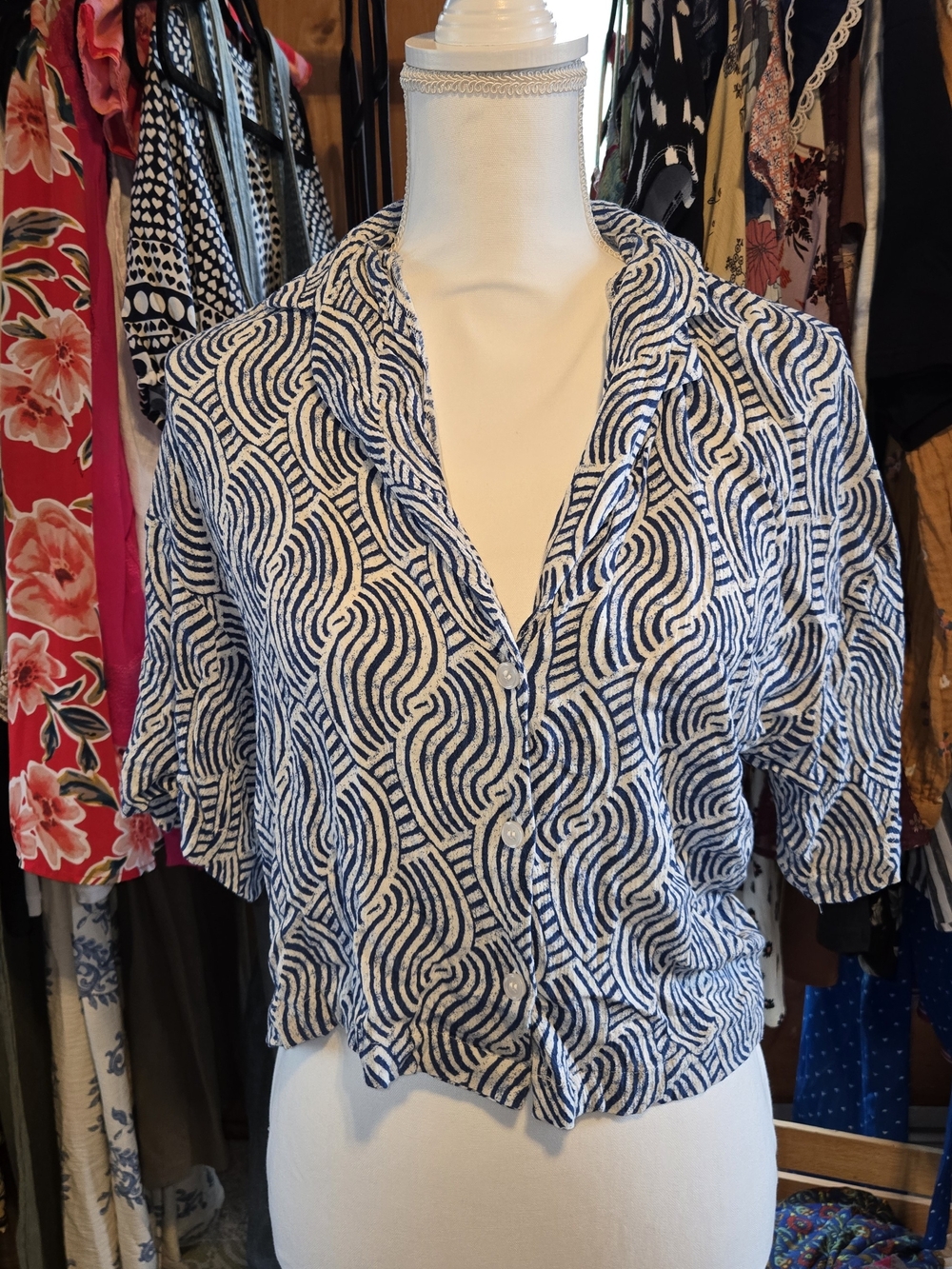 H&M Blue and White Wave-Pattern Button Down Women’s Top